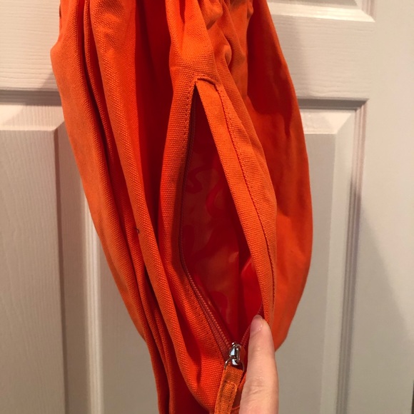 Bright orange tote - Picture 4 of 4